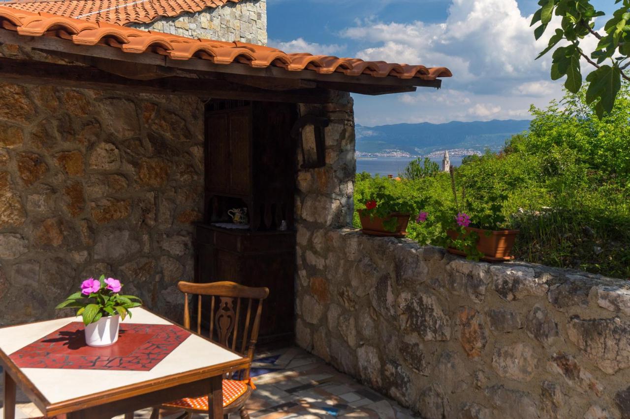 Apartment Linda Vrbnik  Dış mekan fotoğraf