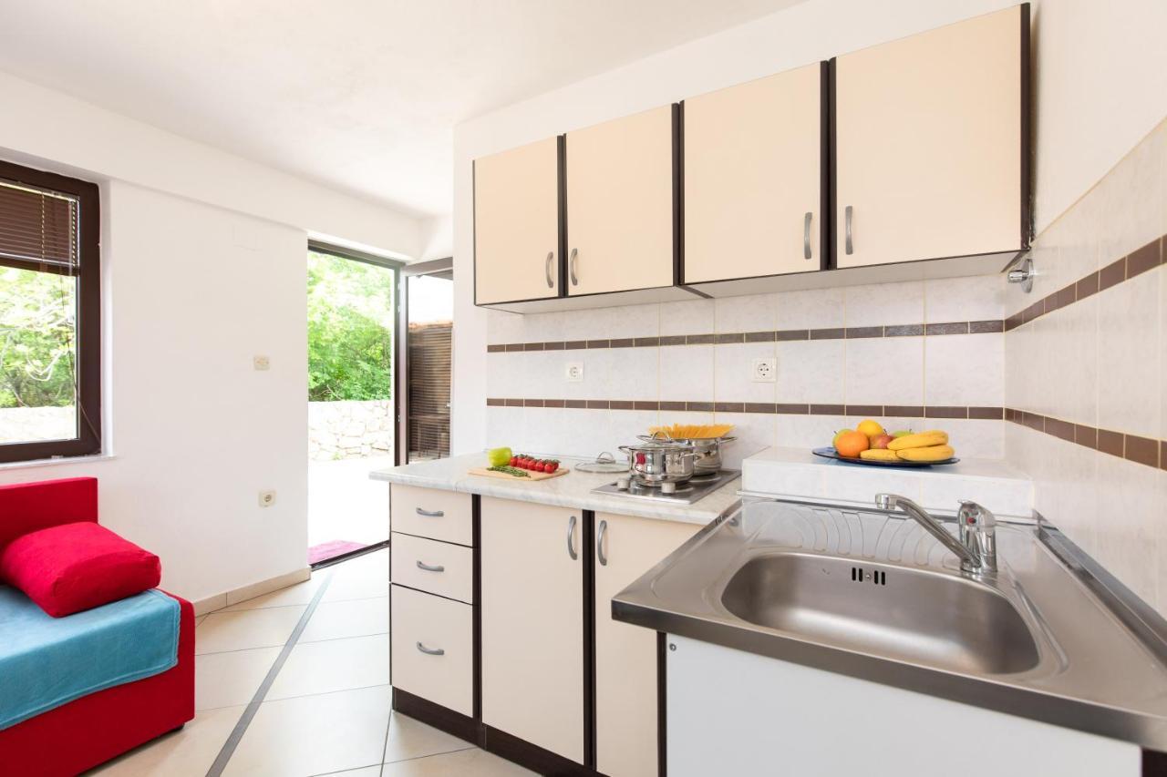Apartment Linda Vrbnik  Dış mekan fotoğraf