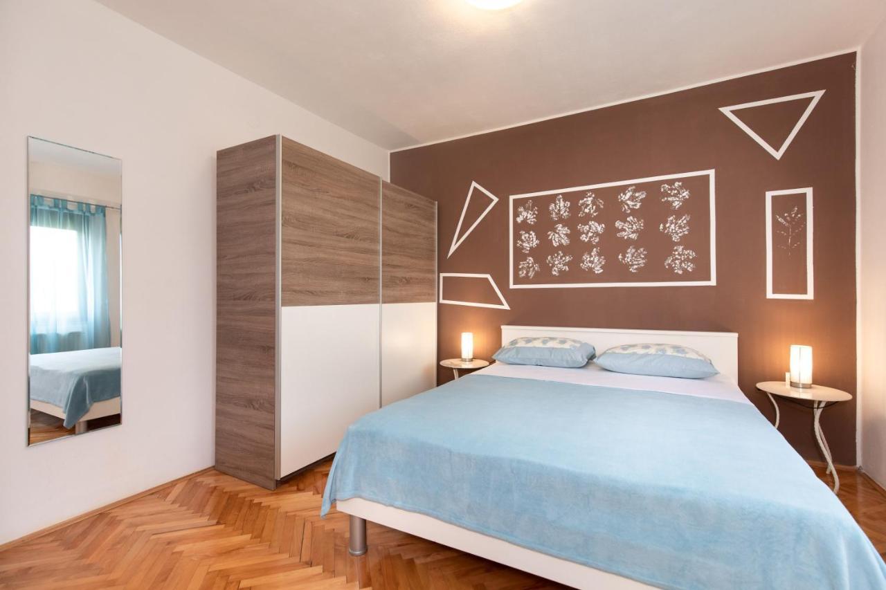 Apartment Linda Vrbnik  Dış mekan fotoğraf